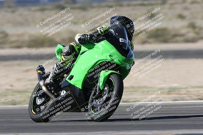 media/Jan-15-2026-Racers Edge (Thu) [[dfebeb70ab]]/3-B Group/Session 2 (Turn 11)/